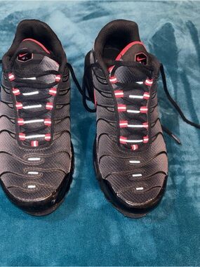 NIKE AIR MAX PLUS TN DRACULA MENS SZ 9  EU 42.5 UK 8  C12299-001